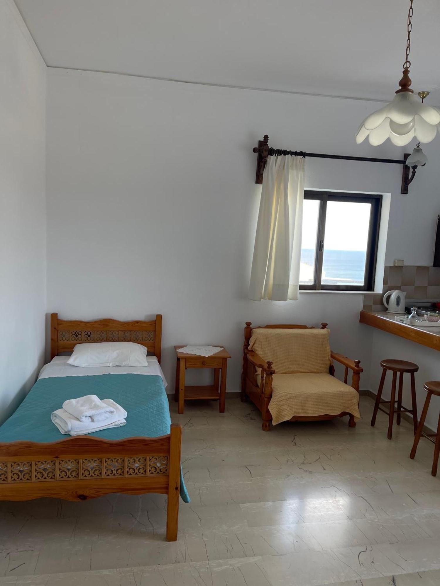 Aeolos Apartments Kolimvarion Bagian luar foto