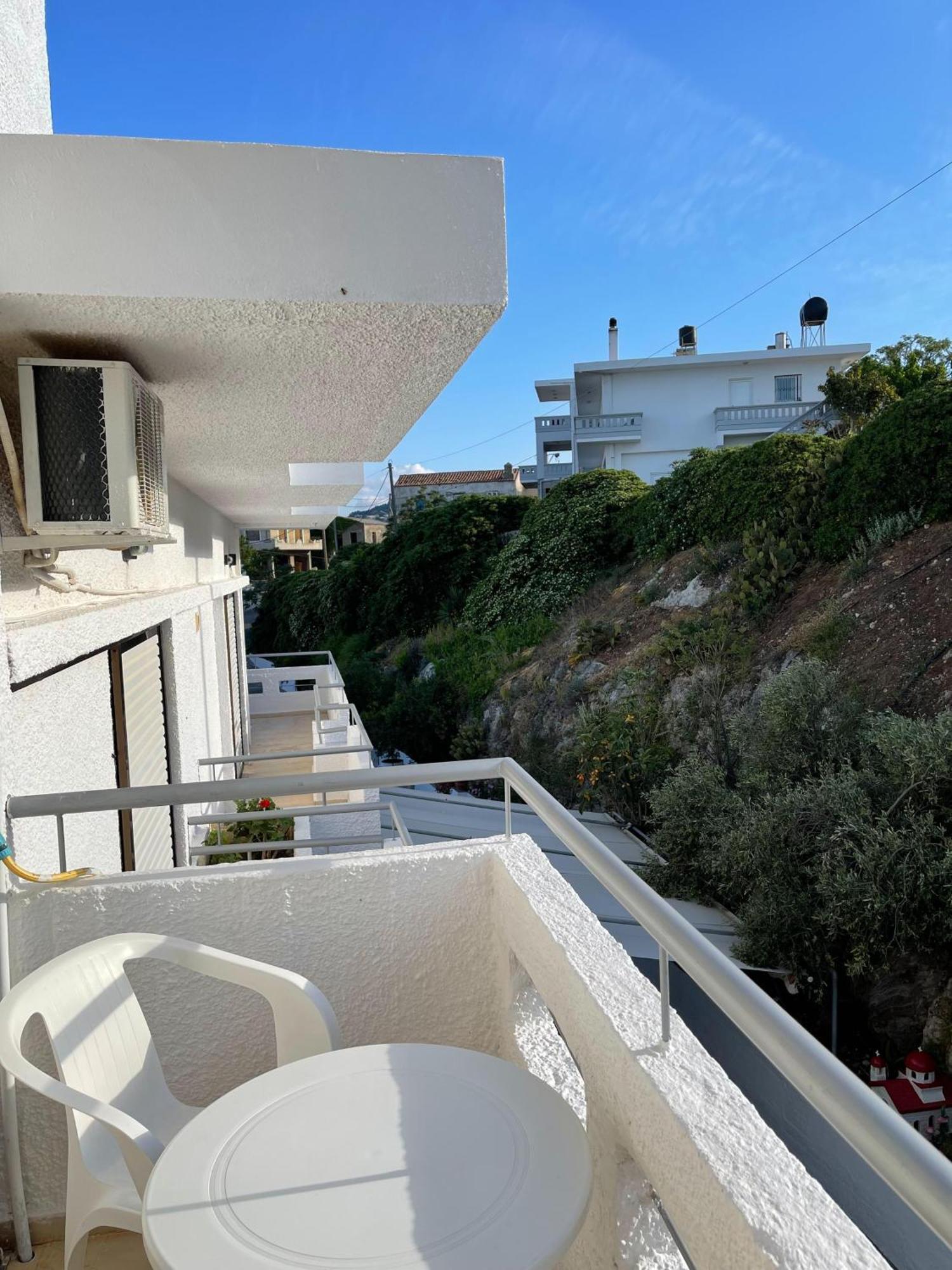 Aeolos Apartments Kolimvarion Bagian luar foto