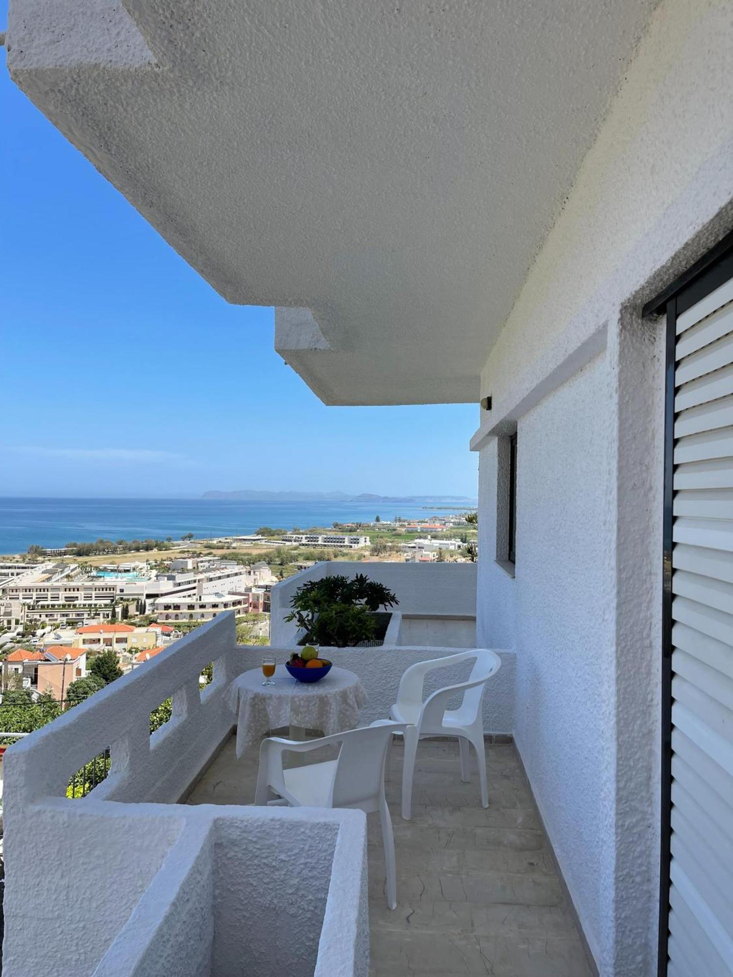 Aeolos Apartments Kolimvarion Bagian luar foto