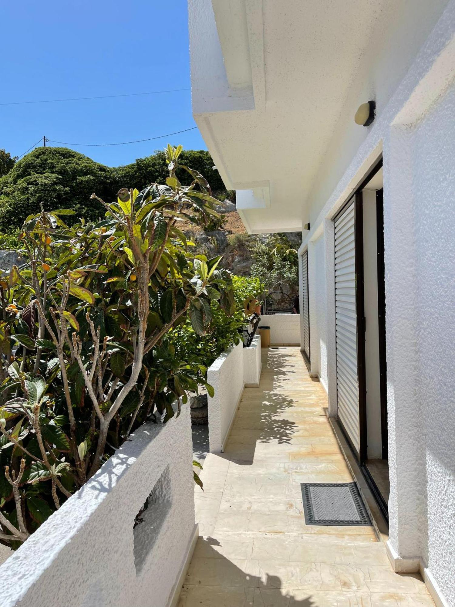 Aeolos Apartments Kolimvarion Bagian luar foto