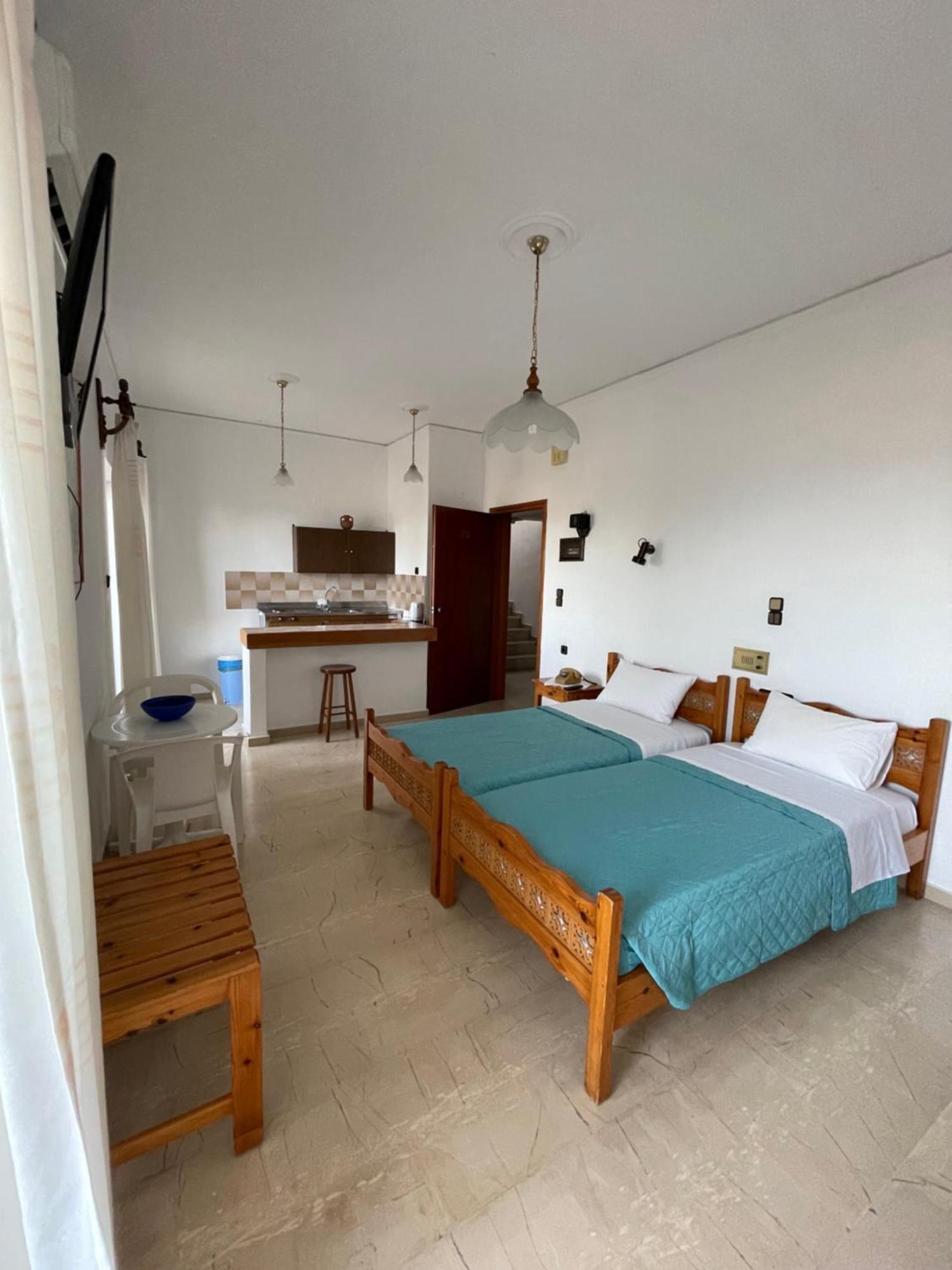 Aeolos Apartments Kolimvarion Bagian luar foto