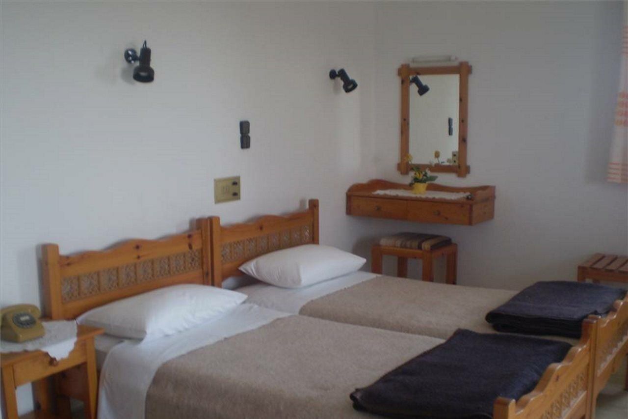 Aeolos Apartments Kolimvarion Bagian luar foto